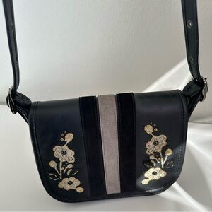 COACH PATRICIA SADDLE BAG 18 VARSITY STRIP LEATHER W/FLORAL EMBROIDERY